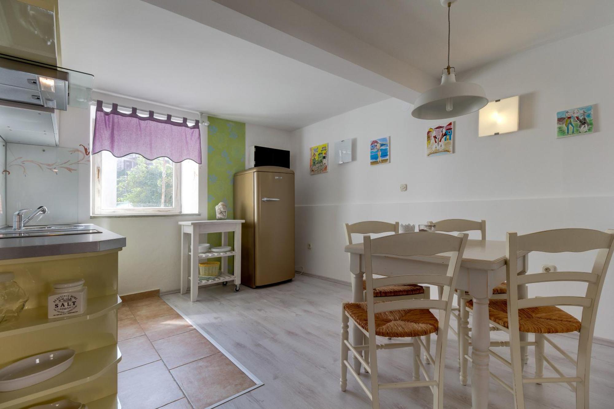 Apartments Mandarina 말리로시니 객실 사진
